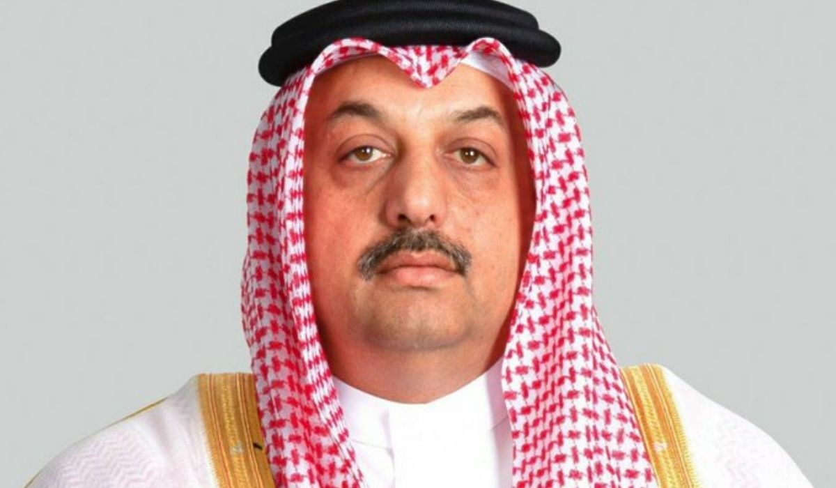 Defense Minister receives phone call from Canada's Defense Minister